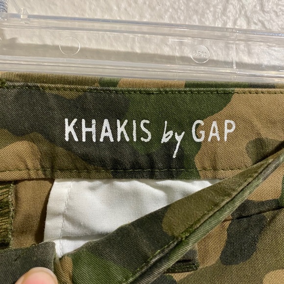 Gap camo broken in khakis - Picture 3 of 6